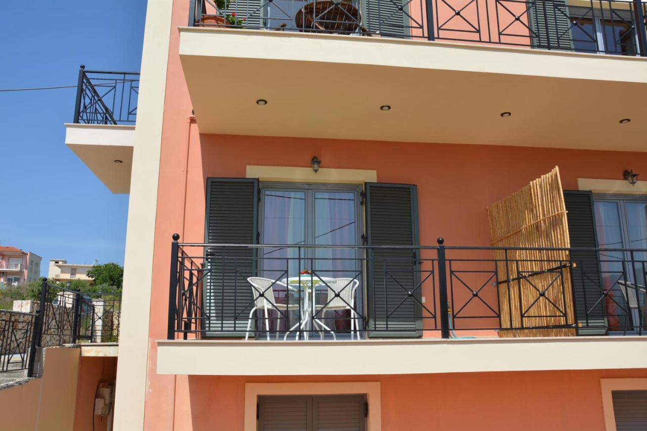 Lotus Sea View Apartments Lixouri Dış mekan fotoğraf