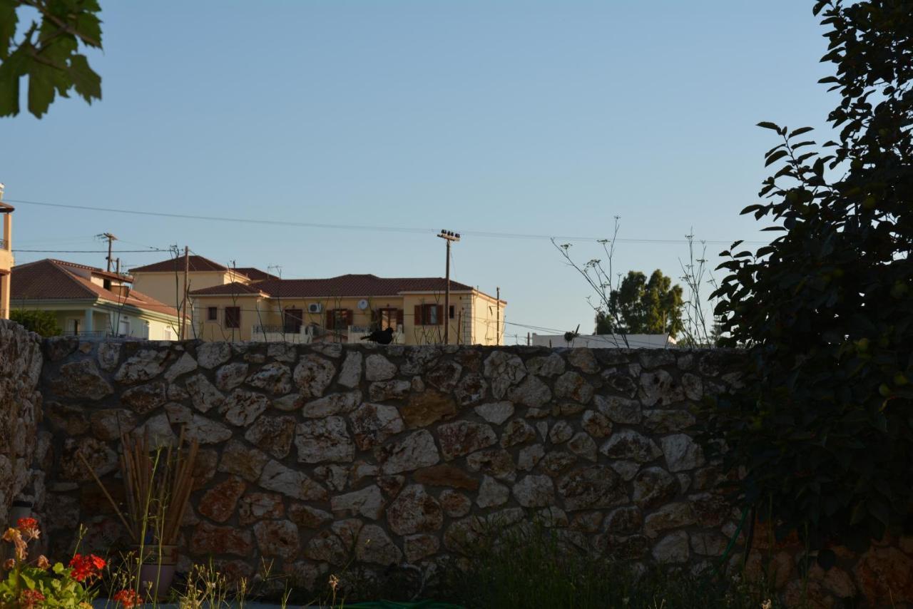 Lotus Sea View Apartments Lixouri Dış mekan fotoğraf
